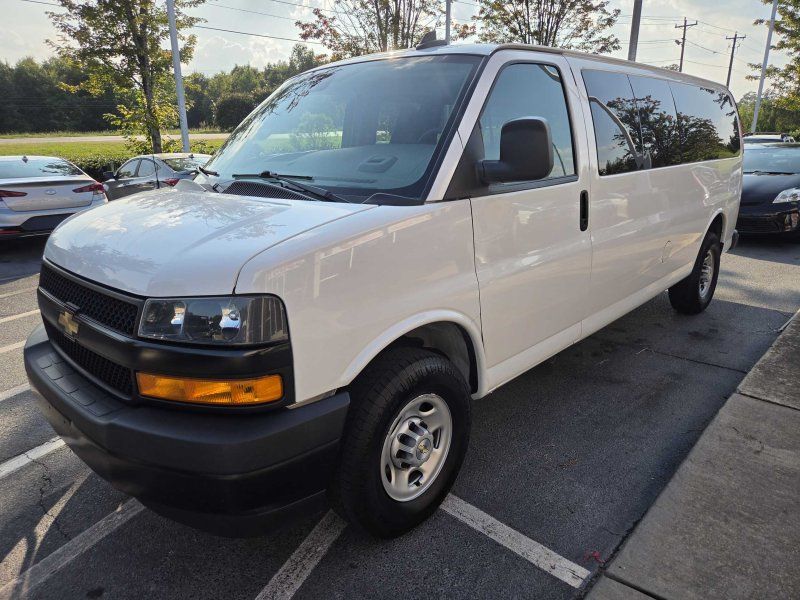 chevrolet express passenger 2024 1GAZGNFP7R1230882 image chevrolet express passenger 2024 1GAZGNFP7R1230882 image